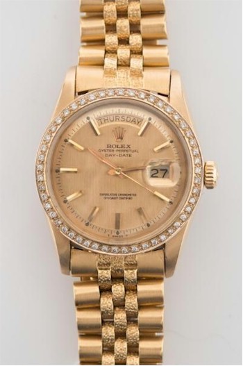 Amongst the watches on auction in the sale is this 18ct gold Rolex Oyster perpetual day/date wristwatch (FS22/182) that carries
        A pre-sale estimate of £8,000-£10,000.