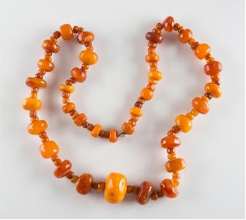An amber neckless (FS23/170) being offered in the sale is expected to fetch £400-£600 despite not all the beads being true amber.