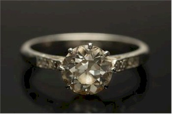This Platinum and Diamond Single-stone Ring (FS26/311) carries a pre-sale estimate
        of £2,500-£3,500 and is being sold within the large Jewellery section of the sale.
