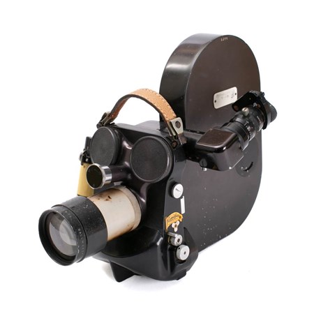 An Eclair Cameflex Standard 16 35Mm Cine Camera Fitted Dallmeyer Super Six F:1.9 Lens