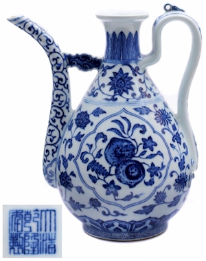 Qianlong (1736-1795) Blue and White Wine Ewer  (FS9/541). Estimate: £5,000-£8,000.