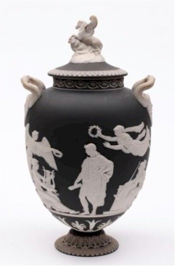 A large Wedgwood Pegasus vase and cover (FS18/510) is also included in the Ceramics section of the Spring Fine Sale.
