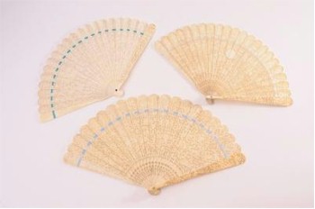 A 19th century brise fan (FS20/779) is being offered in our Westcountry Fine Art Auction and is inviting offers of between £1,800 and £2,000.