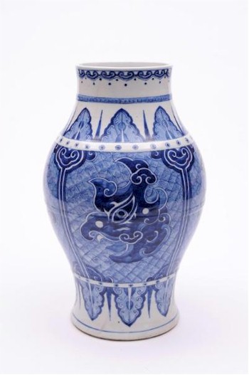 This Chinese Porcelain Vase (FS20/563) eventually went under the hammer for £11,000
        during a long day of selling with Internet and telephone bidders from across the
        globe competing for the oriental porcelain and works of art.