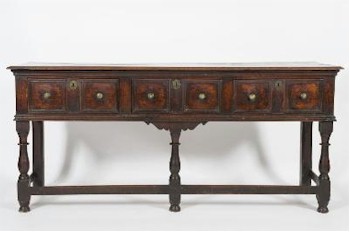 A late 17th or early 18th century oak dresser base (FS23/679) went under the hammer for ££2,350.