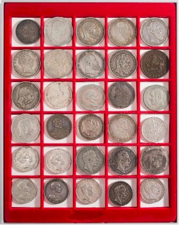 The extensive collection of German and German Independence State coinage (FS25/617) sold for £5,400 in Exeter.