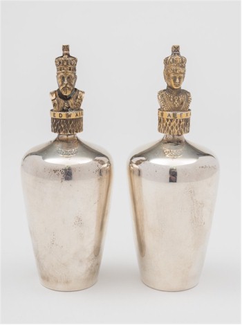A pair of Stuart Devlin scent bottles (FS26/92), sold for £420.