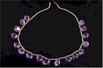 An Early 20th Century Amethyst and Seed Pearl Fringe Necklace (FS28/243).