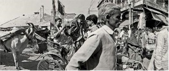 Street Scene, Varanasi 1997 (a Selenium-toned silver print, printed in 1999) by Noel Chanan (b 1939) (FS29/457) is one of
        several prints by the photographer in the sale.