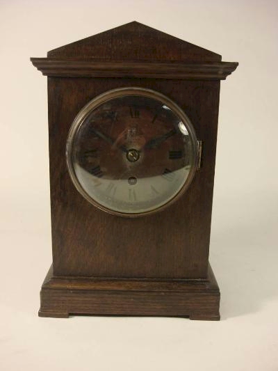 A WWII RAF Ward Room Mantel Clock (SC32/127).